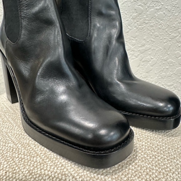 Prada Black Leather Chelsea Boots NWOB - Picture 7 of 15